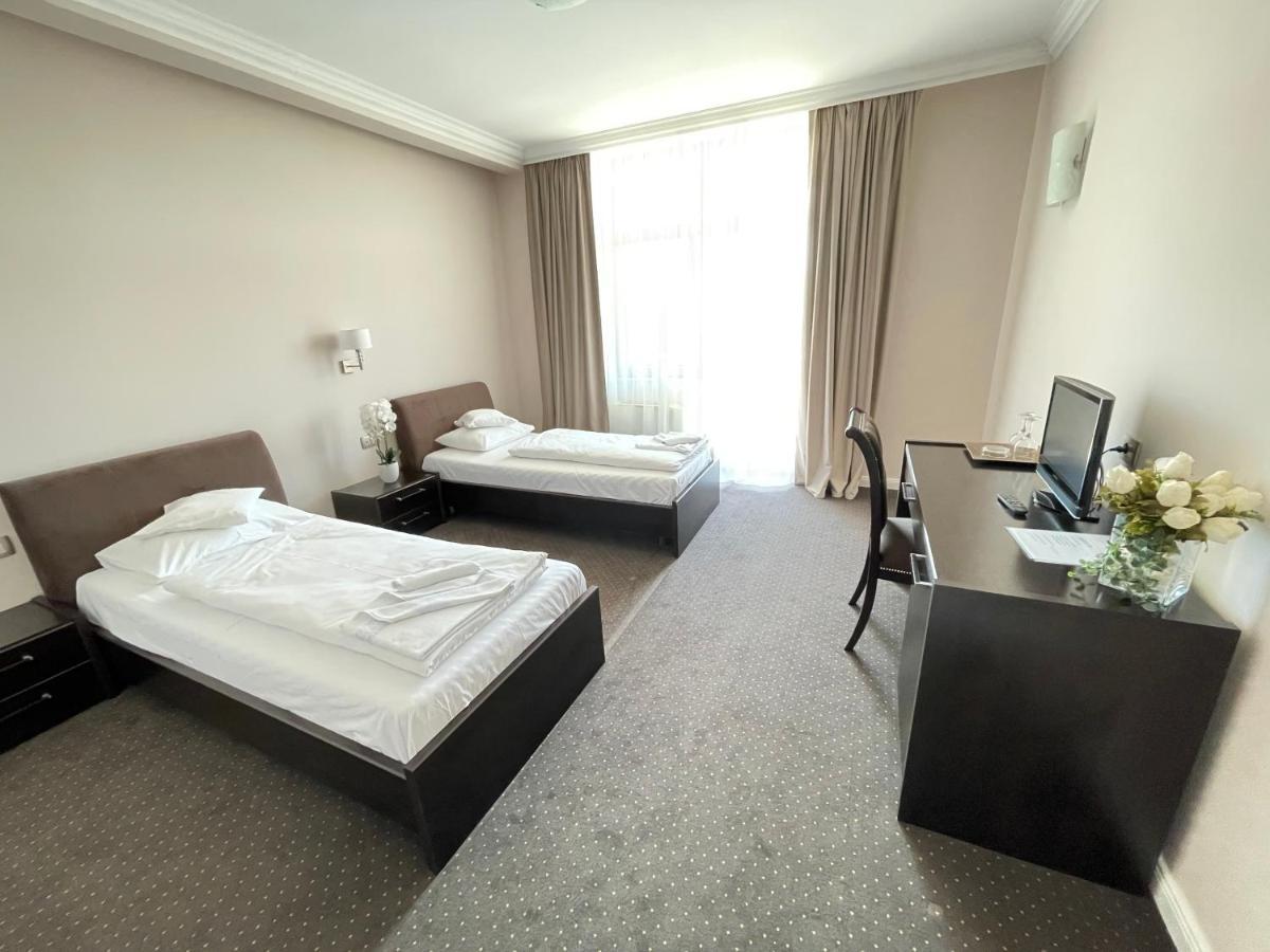 Hotel Opal Zalău מראה חיצוני תמונה