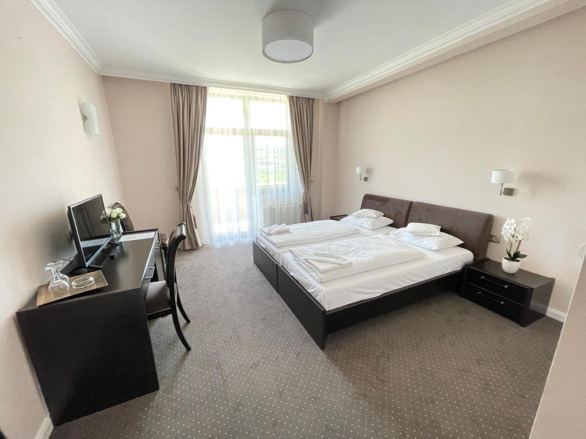 Hotel Opal Zalău מראה חיצוני תמונה